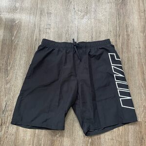 Nike Mens 9” Volley Swim Shorts Black Sz Medium NESS9508-001